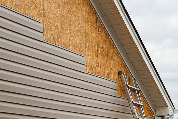 24/7 Emergency Storm Damage Siding Repair experts in East Waterford, PA